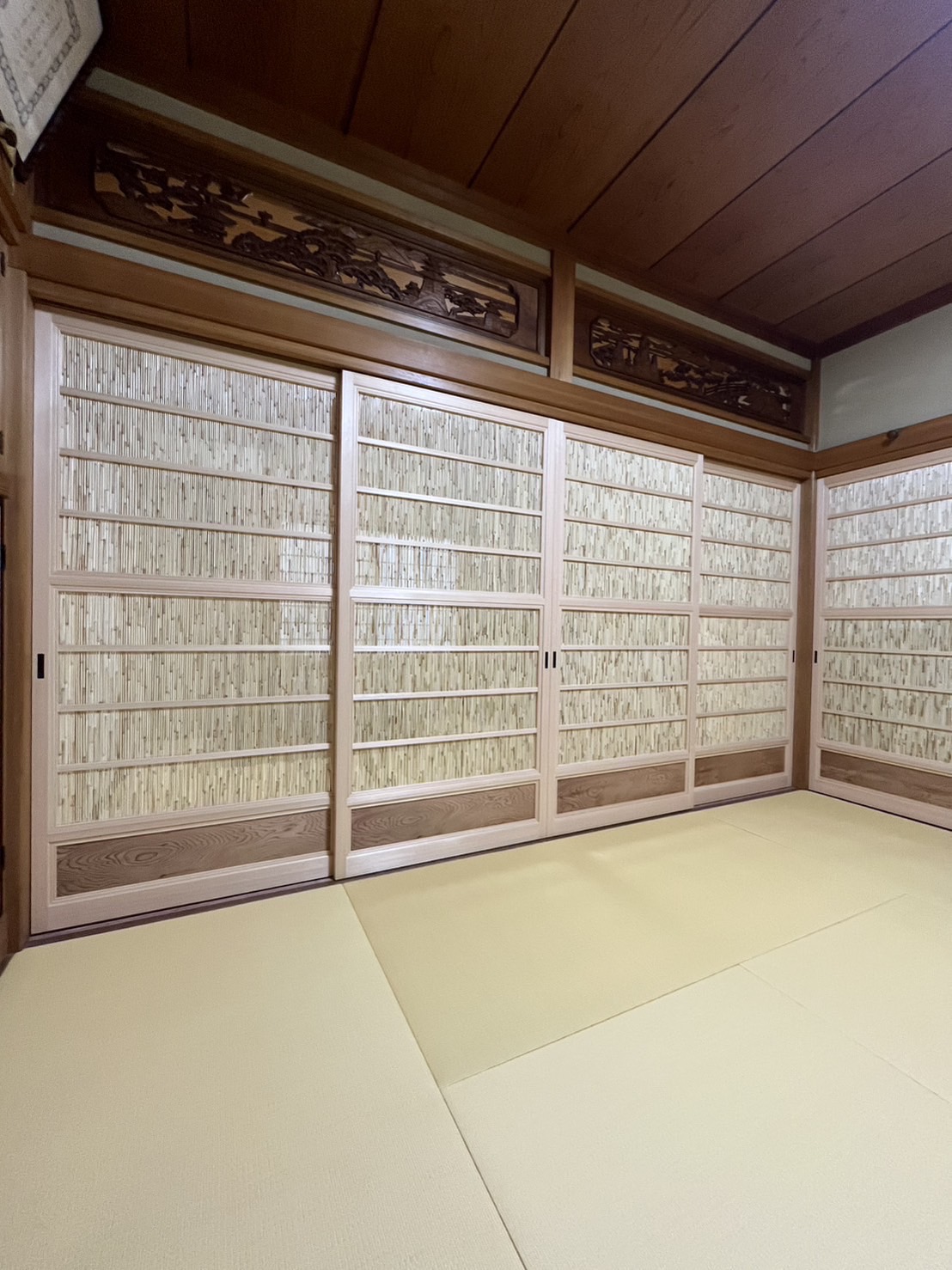 木の表情を生かした建具と造作の仕事 16