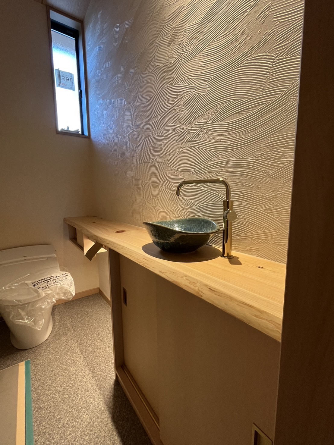木の表情を生かした建具と造作の仕事 19
