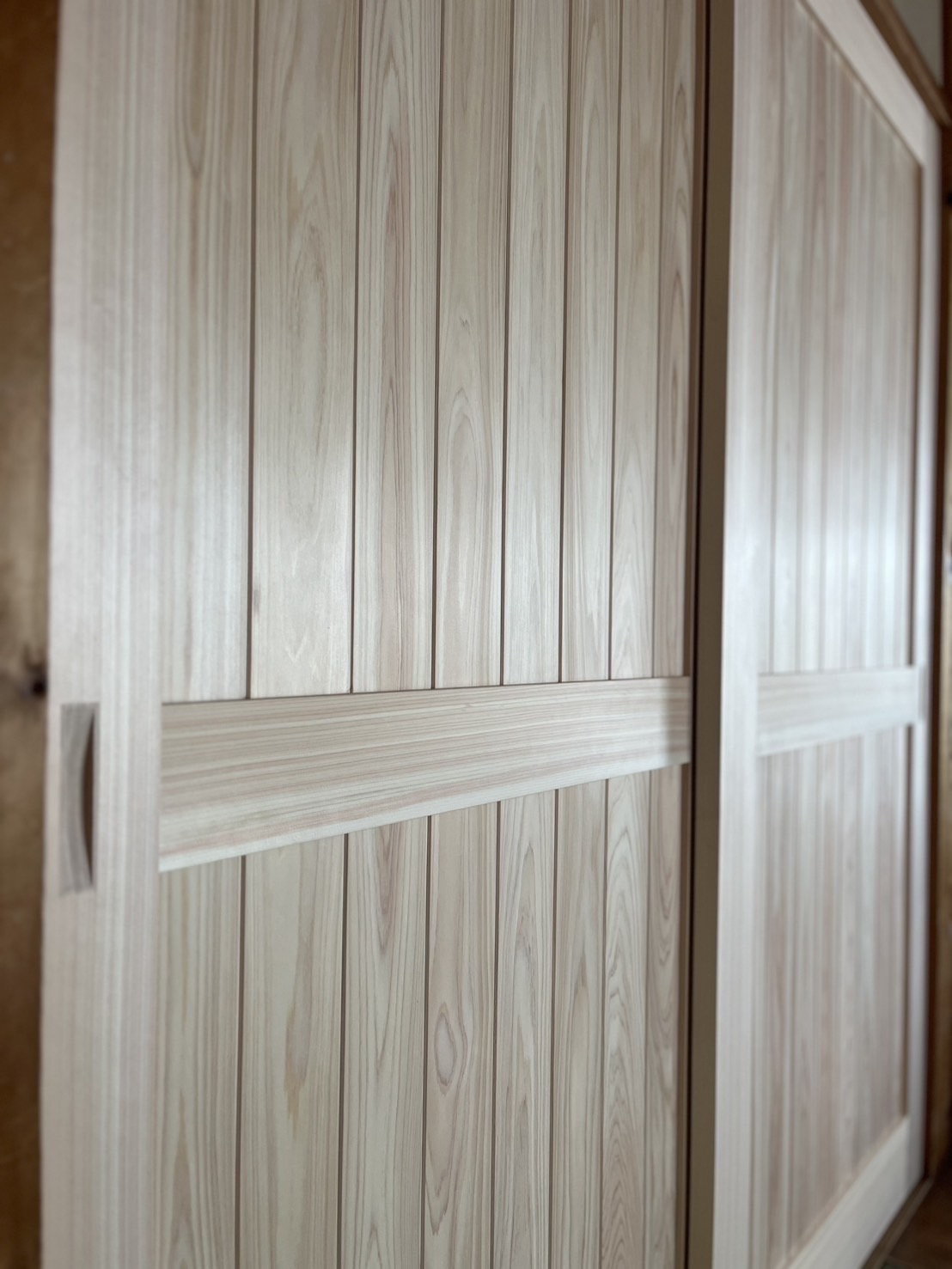 木の表情を生かした建具と造作の仕事 25